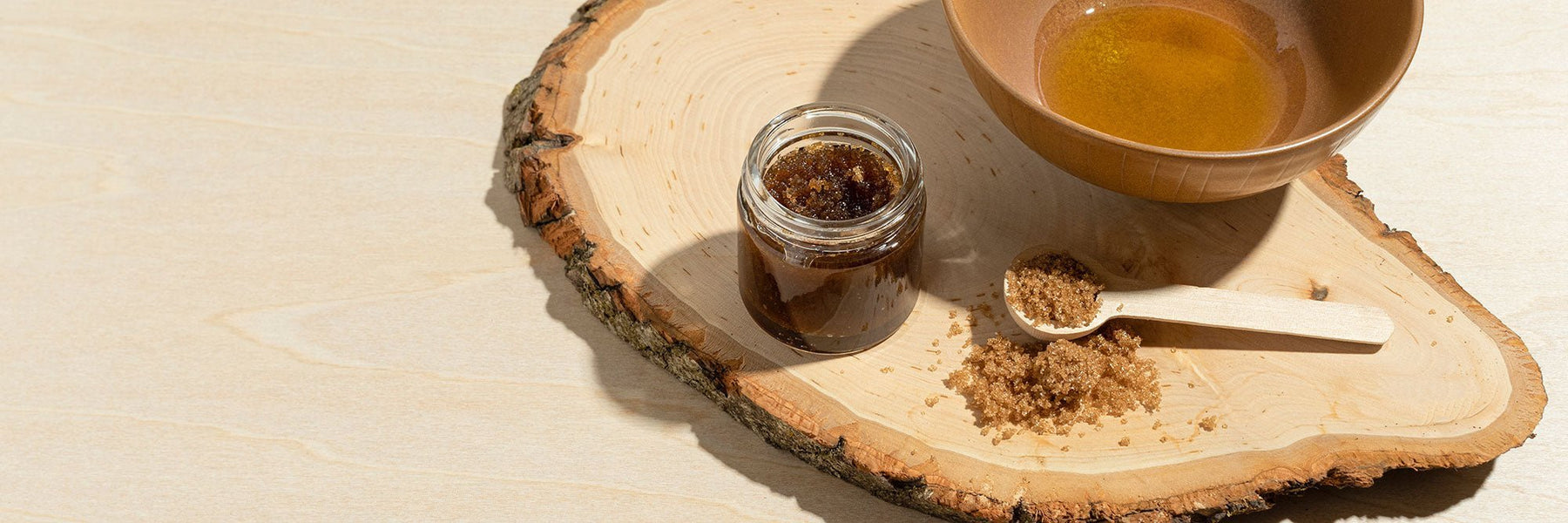 Facial Exfoliation: What Is It, Benefits, How to Exfoliate