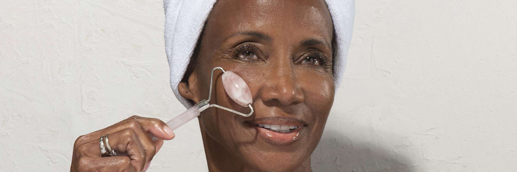 How to Use a Jade Roller