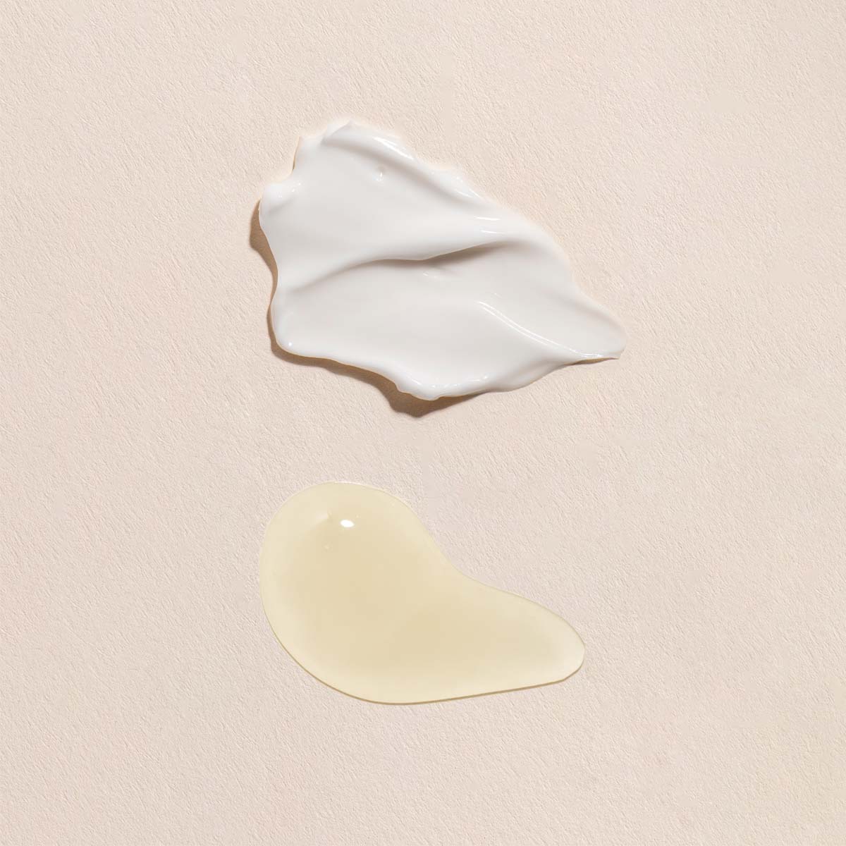 textures showing the brightening moisturizer and vitamin c serum